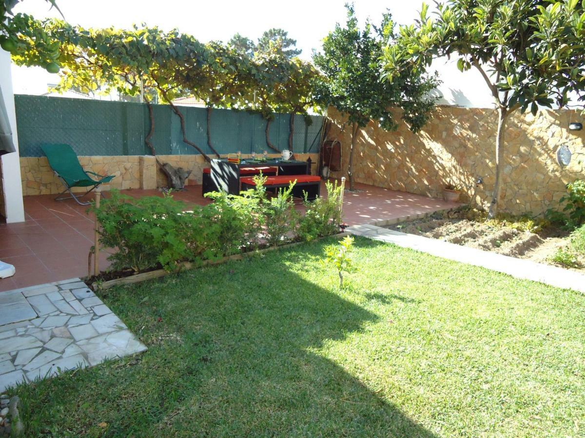 Casa Cezarina Lagoa D'Albufeira-Sesimbra Lagoa de Albufeira Buitenkant foto